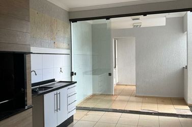 Casa &agrave; venda - 100m&sup2; - Jardim Tamoio
