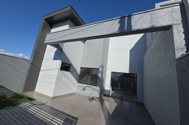 Casa &agrave; venda - 58m&sup2; - JARDIM DAS CEREJEIRAS