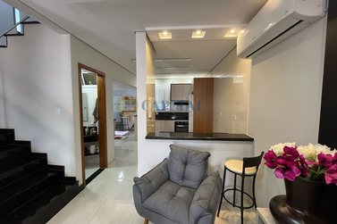 Sobrado &agrave; venda - 126m&sup2; - Jardim Laguna