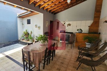 Casa &agrave; venda - 105m&sup2; - Jardim Vila Rica