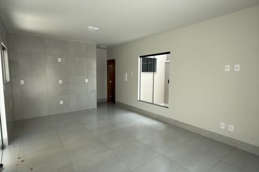 Casa &agrave; venda - 56m&sup2; - Jardim Belo Horizonte