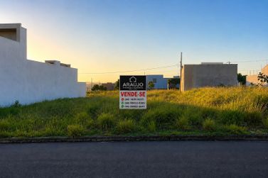 Terreno &agrave; venda - 140m&sup2; - Parque Colina Verde