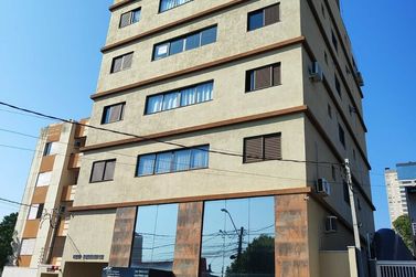 Apartamento &agrave; venda - 144m&sup2; - ZONA III