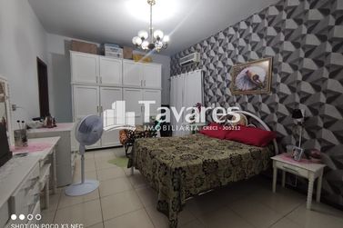 Casa &agrave; venda - 300m&sup2; - Zona II