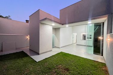 Casa &agrave; venda - 145m&sup2; - Jardim  Porto Seguro