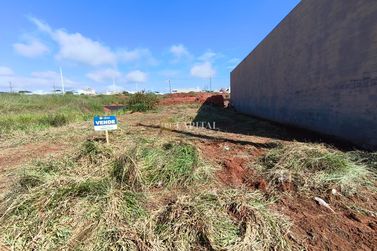 Terreno &agrave; venda - 264m&sup2; - Jardim Aeroporto III