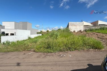 Terreno &agrave; venda - 135m&sup2; - Jardim Bela Casa II