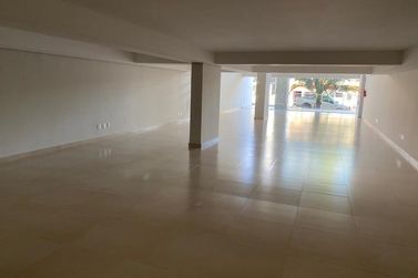 Sala Comercial para alugar - 404m&sup2; - Zona III