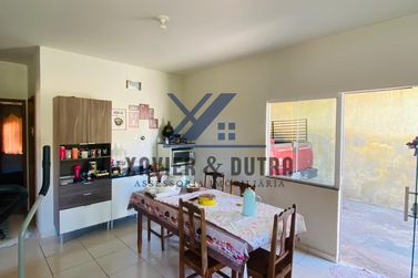 Casa &agrave; venda - 80m&sup2; - Zona VI