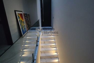 Casa &agrave; venda - 273m&sup2; - Condom&iacute;nio Royal Garden