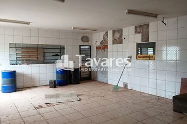 Sal&atilde;o Comercial para alugar - 4000m&sup2; - Parque 1&ordm; de Maio