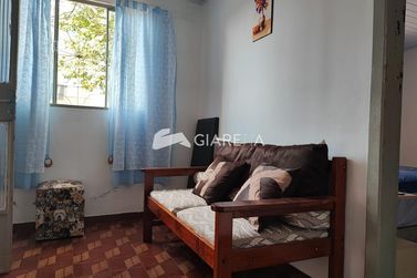 Casa &agrave; venda - 107m&sup2; - JARDIM PANCERA