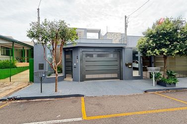 Casa &agrave; venda - 163m&sup2; - Zona II