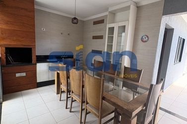 Casa para alugar - 360m&sup2; - Jardim Tamoio