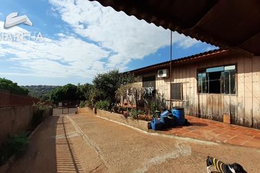 Terreno &agrave; venda - 180m&sup2; - CENTRO
