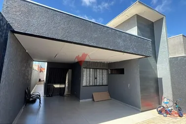 Casa &agrave; venda - Parque Jap&atilde;o