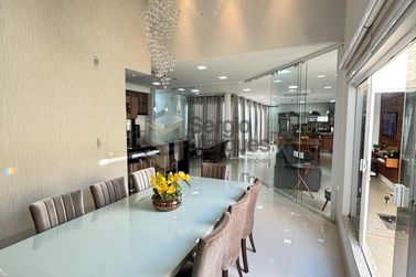 Casa &agrave; venda - 415m&sup2; - Zona V