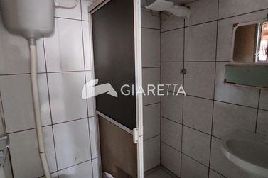 Casa &agrave; venda - 200m&sup2; - JARDIM SANTA MARIA