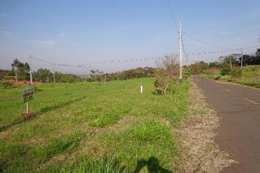 Terreno &agrave; venda - 253m&sup2; - Parque Viena