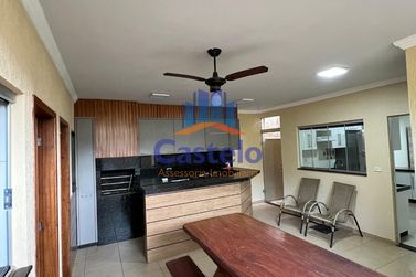 Casa &agrave; venda - 135m&sup2; - JARDIM MEDITERR&Acirc;NEO