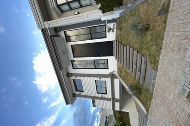 Sobrado &agrave; venda - 360m&sup2; - Condom&iacute;nio Royal Garden