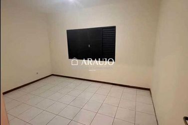 Casa &agrave; venda - 133m&sup2; - Jardim Los Angeles