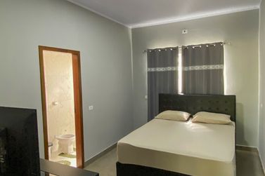 Ch&aacute;cara &agrave; venda - 40m&sup2; - -