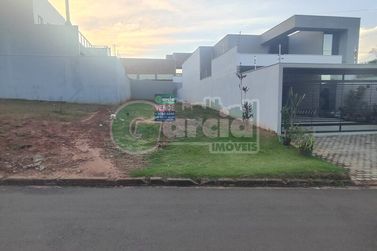 Terreno &agrave; venda - 203m&sup2; - Jardim Ibiza