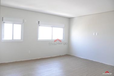 Apartamento &agrave; venda - 180m&sup2; - Zona III