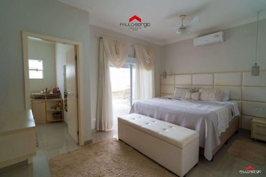 Sobrado &agrave; venda - 225m&sup2; - Jardim Petr&oacute;polis