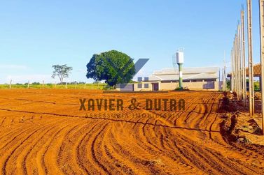 Terreno &agrave; venda - 2m&sup2; - Ao lado do Hotel e Pousada do Abeia