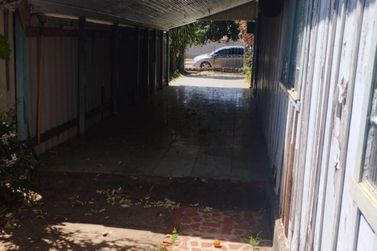 Casa &agrave; venda - 80m&sup2; - CENTRO