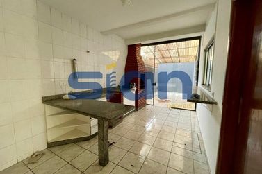 Casa para alugar - 150m&sup2; - Zona Iii