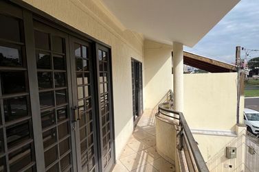 Casa para alugar - 100m&sup2; - Zona II