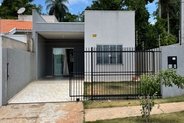 Casa &agrave; venda - 126m&sup2; - Jardim Cerejeiras