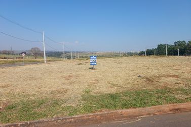 Terreno &agrave; venda - 509m&sup2; - Lovat