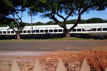 Terreno &agrave; venda - 490m&sup2; - Zona II