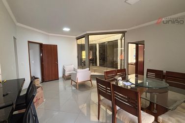 Apartamento para alugar - 120m&sup2; - Jardim Aratimb&oacute;