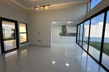 Casa &agrave; venda - 150m&sup2; - Parque Interlagos II