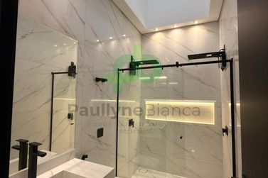 Casa &agrave; venda - 184m&sup2; - ZONA I