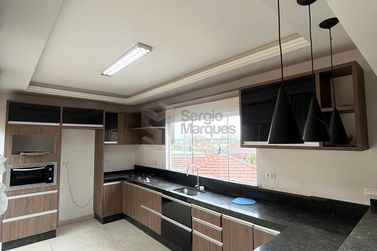 Sobrado &agrave; venda - 247m&sup2; - Zona VI