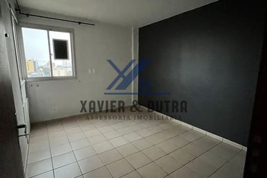 Apartamento &agrave; venda - 58m&sup2; - Centro