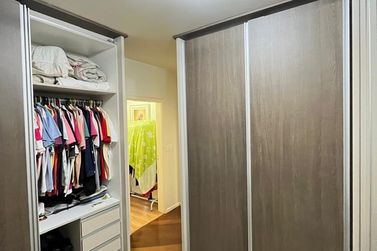 Sobrado &agrave; venda - 490m&sup2; - Centro