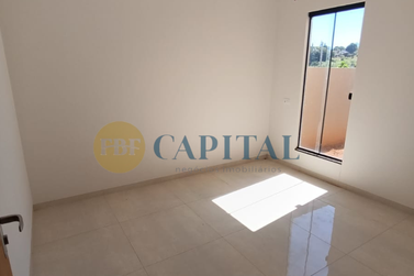 Casa &agrave; venda - 60m&sup2; - Cristo Rei