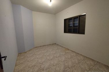 Casa &agrave; venda - Zona III