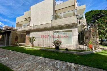 Sobrado &agrave; venda - 338m&sup2; - ZONA I