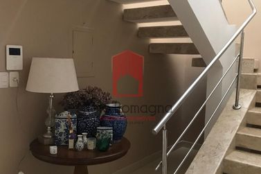 Sobrado &agrave; venda - 276m&sup2; - Zona II