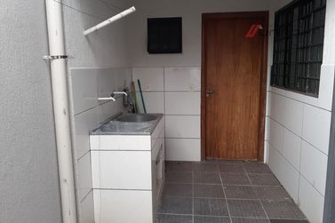 Casa para alugar - 130m&sup2; - Parque Danielle