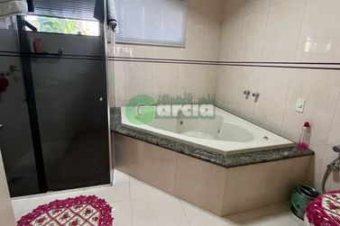 Casa &agrave; venda - 260m&sup2; - Parque Cidade Jardim