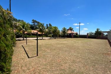 Ch&aacute;cara &agrave; venda - 11000m&sup2; - PR-323